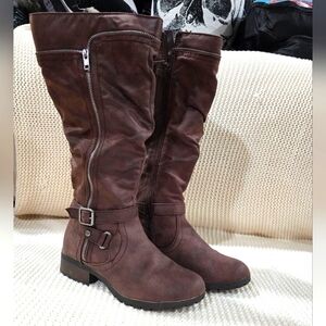 So brand Stonecrop Brown Wide Calf Boot 8.5